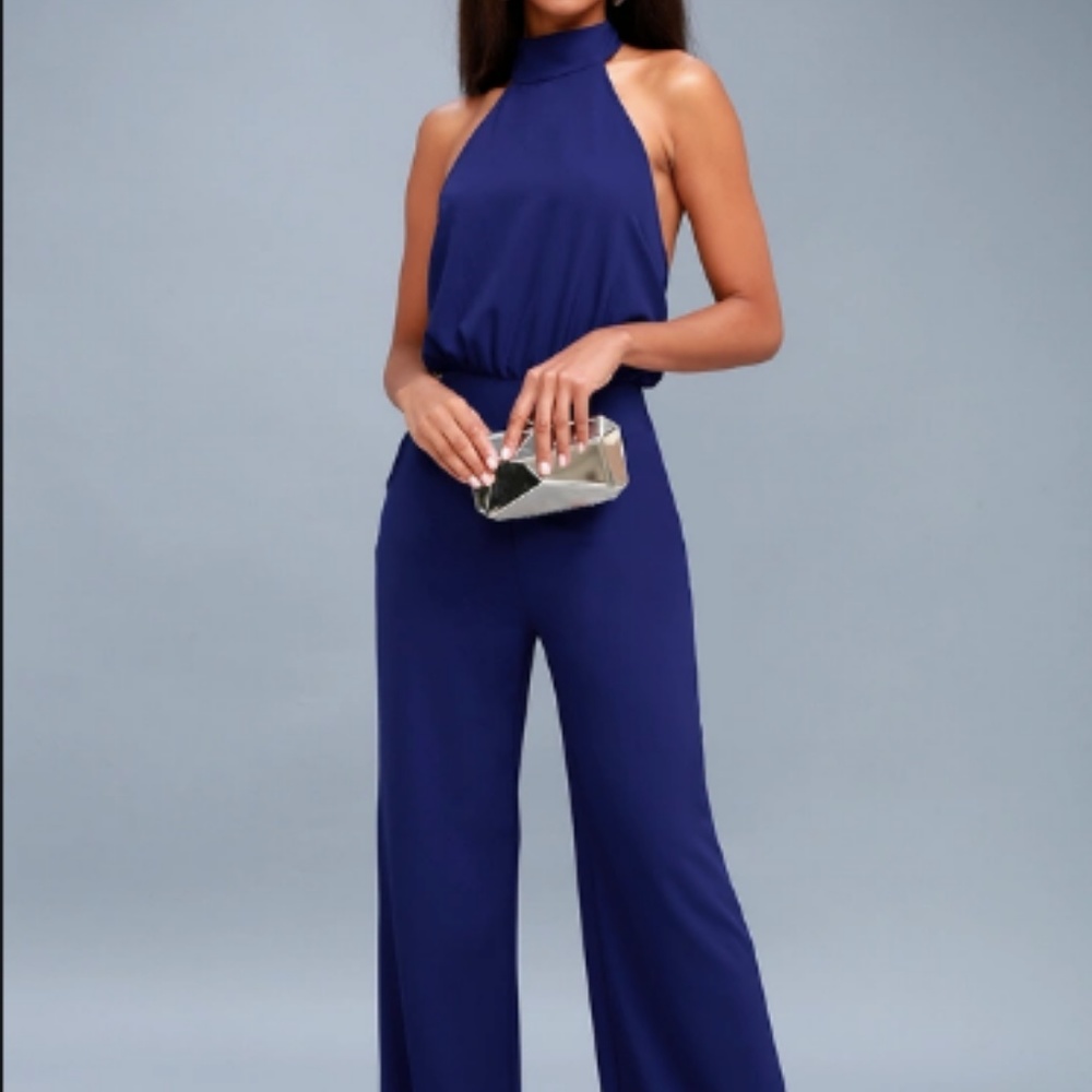 XL Lulus Sexy Backless High-Neck Jumpsuit w/ …